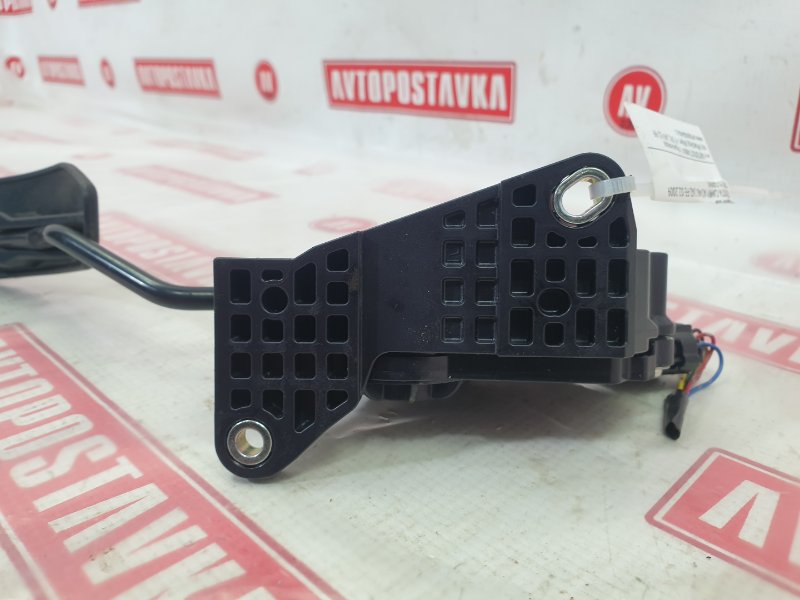 Педаль газа, 400 рублей, Красноярск