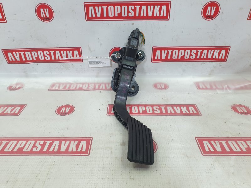 Педаль газа, 300 рублей, Красноярск