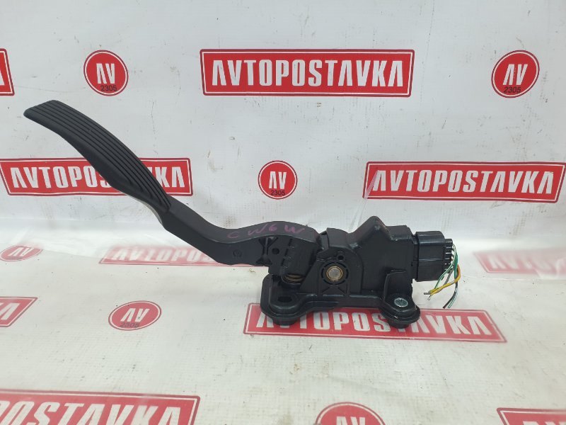 Педаль газа, 300 рублей, Красноярск