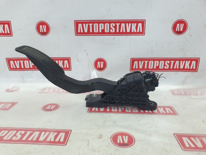 Педаль газа, 500 рублей, Красноярск