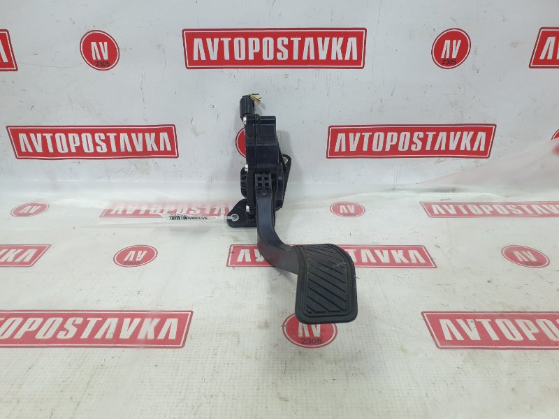 Педаль газа, 300 рублей, Красноярск