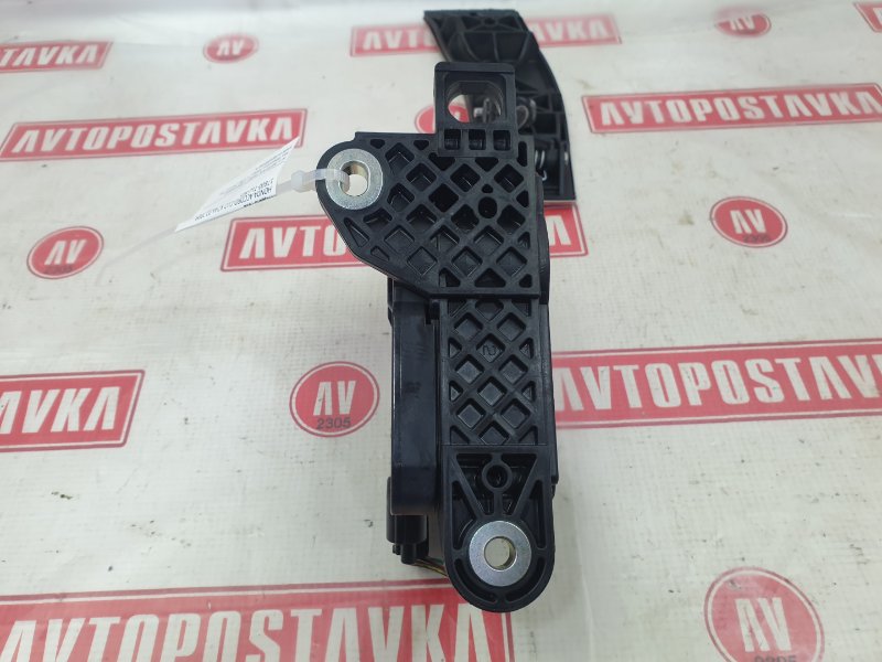 Педаль газа, 1000 рублей, Красноярск