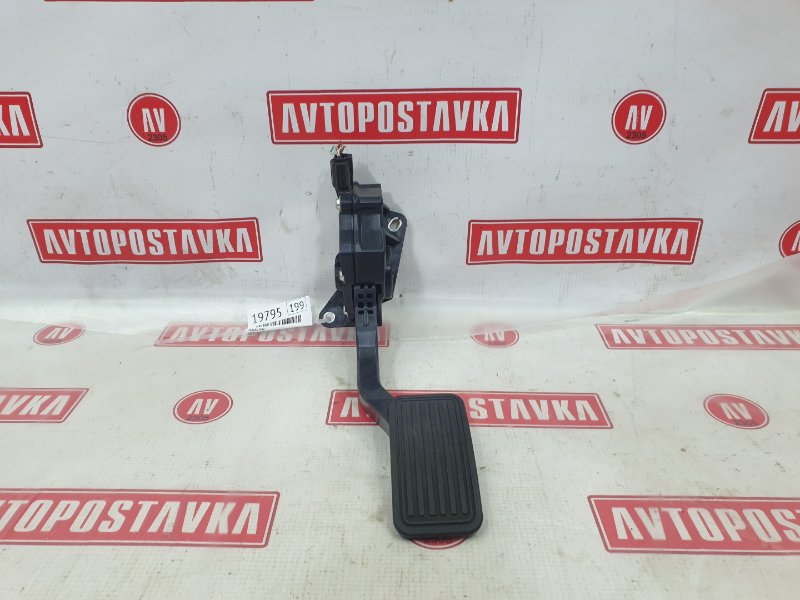 Педаль газа, 1000 рублей, Красноярск