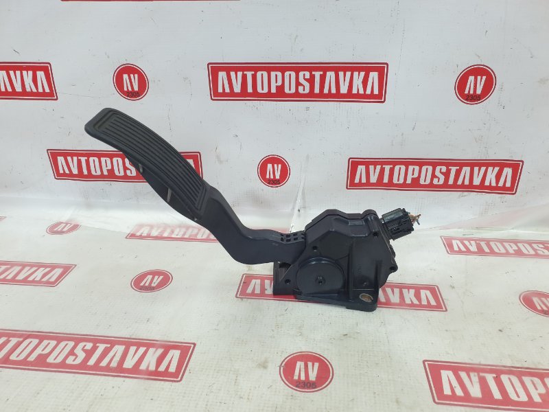 Педаль газа, 1000 рублей, Красноярск