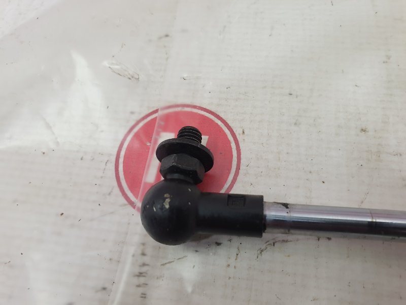 Амортизатор двери багажника, 150 рублей, Красноярск