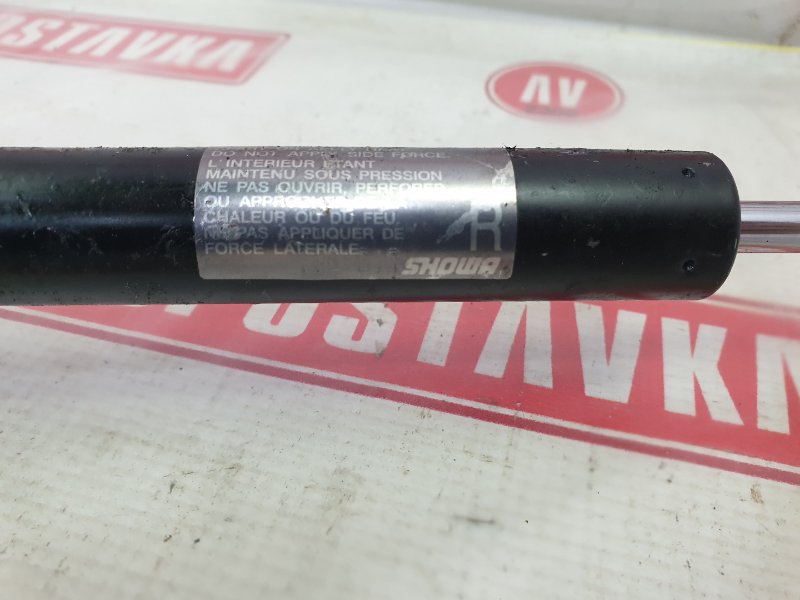 Амортизатор двери багажника, 150 рублей, Красноярск