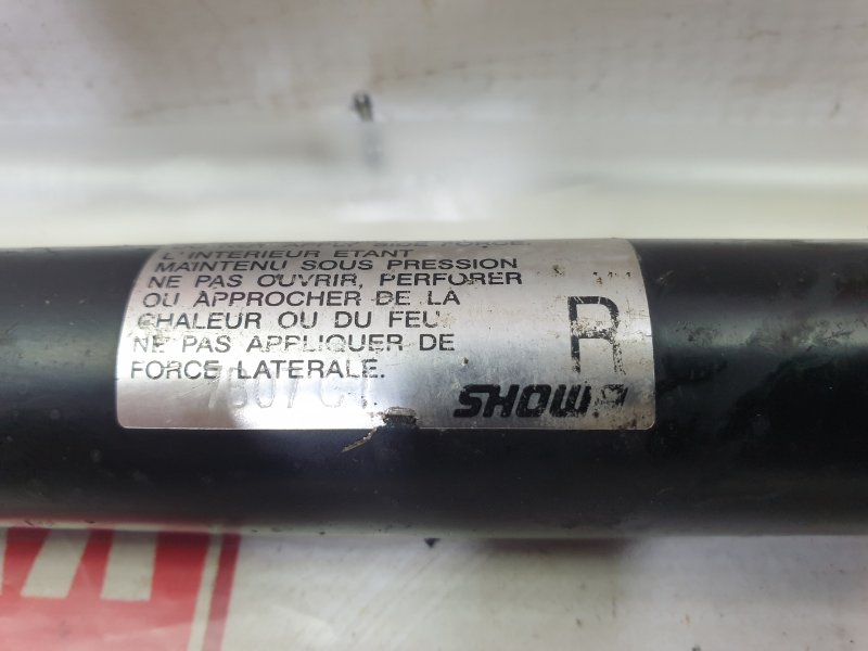 Амортизатор двери багажника, 250 рублей, Красноярск