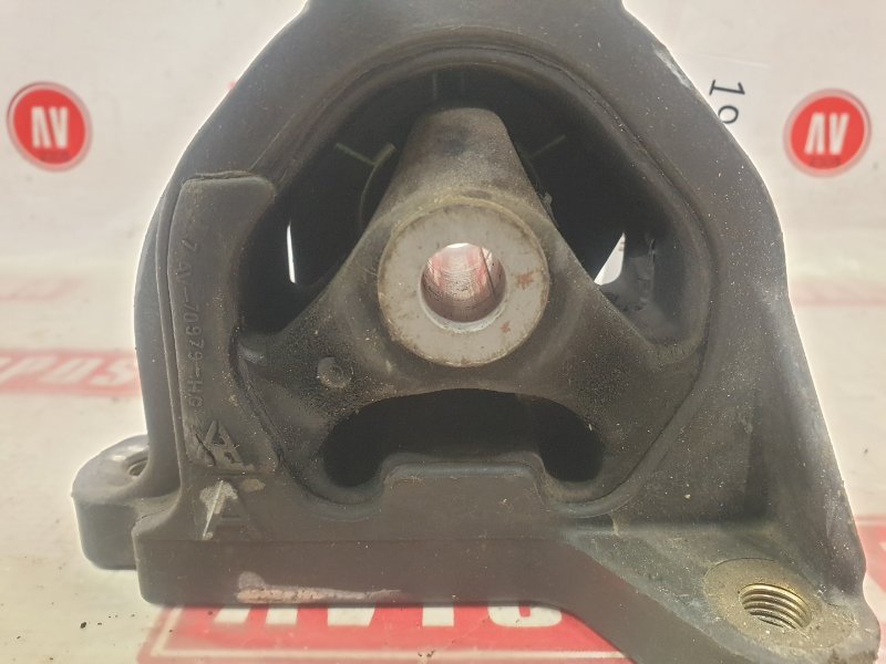 Подушка двигателя, 800 рублей, Красноярск