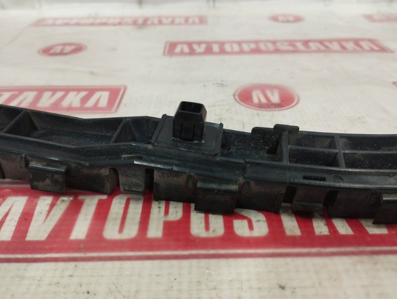 Клипса бампера, 500 рублей, Красноярск