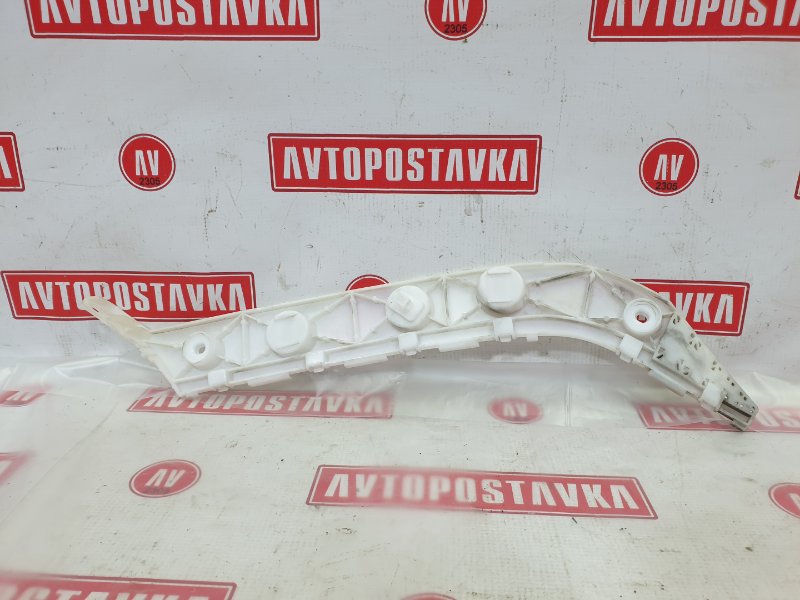 Клипса бампера, 1000 рублей, Красноярск