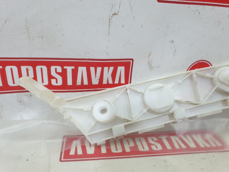 Клипса бампера, 1000 рублей, Красноярск