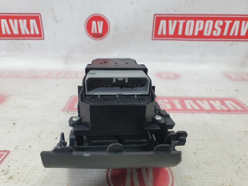 Блок управления стеклоподъемниками, 500 рублей, Красноярск