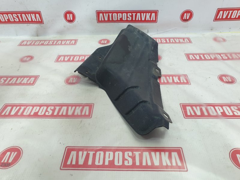 Подкрылок, 300 рублей, Красноярск