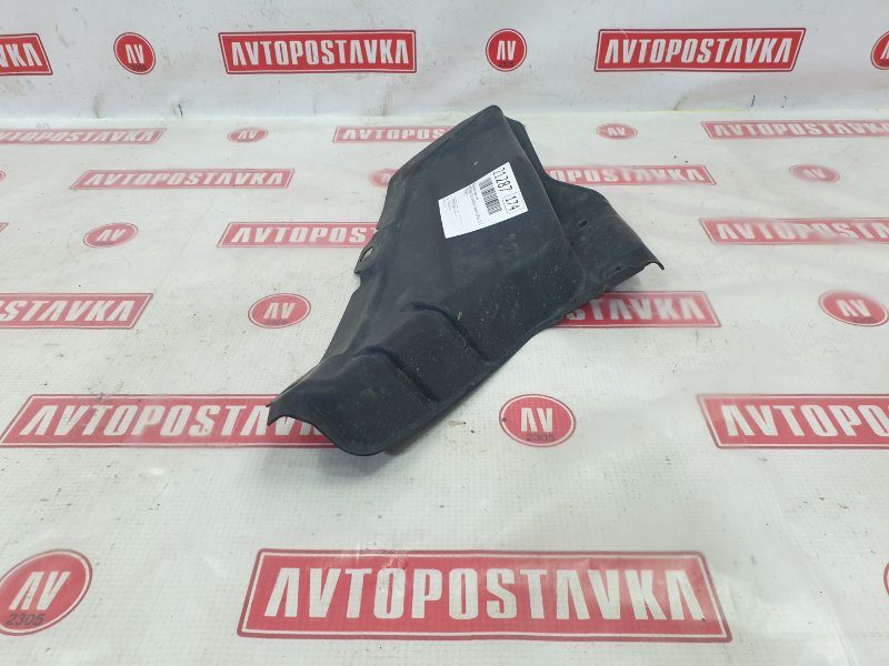 Подкрылок, 350 рублей, Красноярск