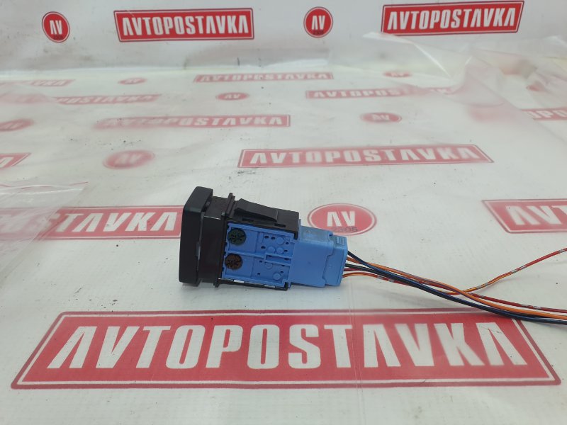 Кнопка обогрева лобового стекла, 500 рублей, Красноярск