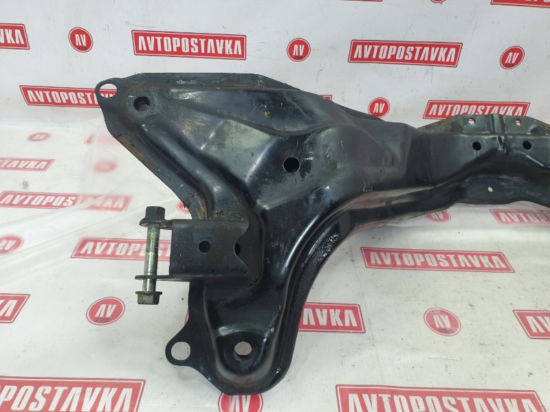 Подрамник поперечный, 2000 рублей, Красноярск