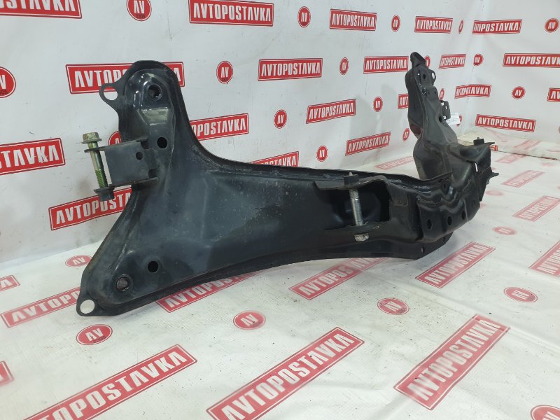 Подрамник поперечный, 2000 рублей, Красноярск