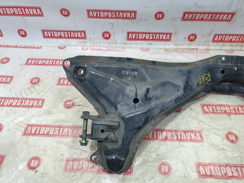 Подрамник поперечный, 2000 рублей, Красноярск