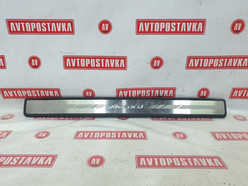 Накладка на порог салона, 5000 рублей, Красноярск