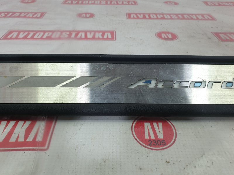 Накладка на порог салона, 5000 рублей, Красноярск