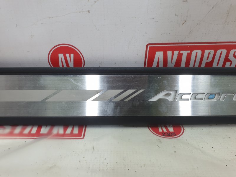 Накладка на порог салона, 5000 рублей, Красноярск