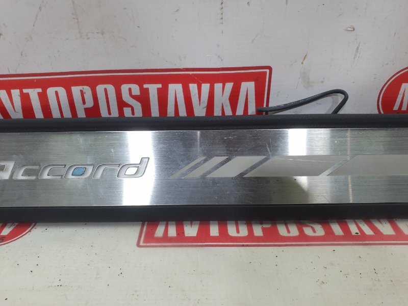 Накладка на порог салона, 5000 рублей, Красноярск