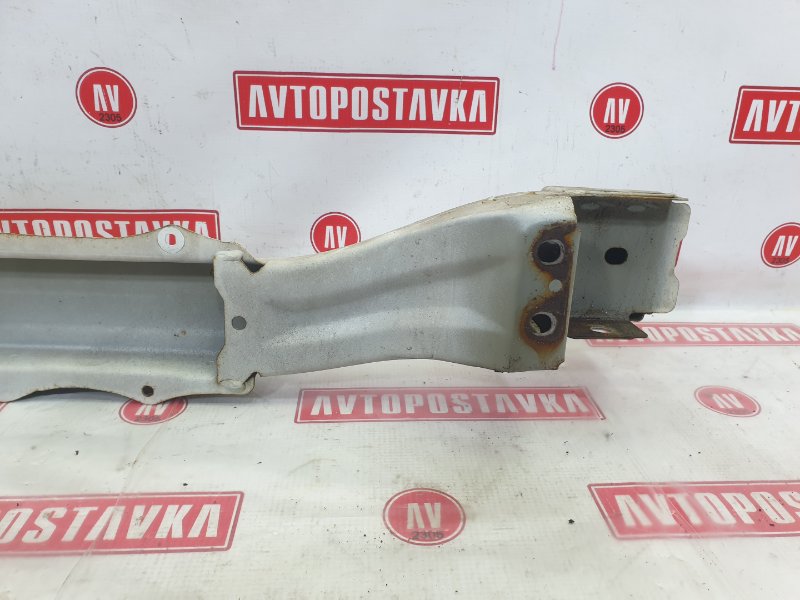 Усилитель бампера, 2000 рублей, Красноярск