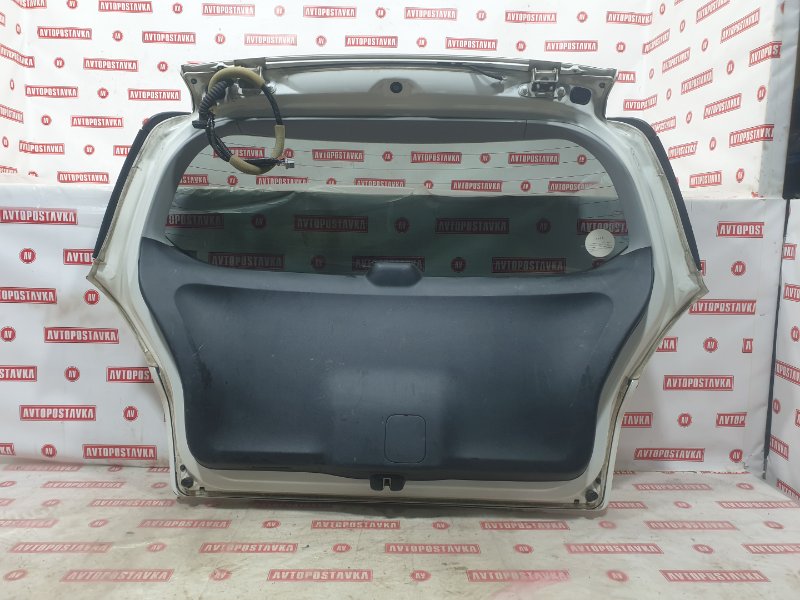 Дверь багажника, 9000 рублей, Красноярск