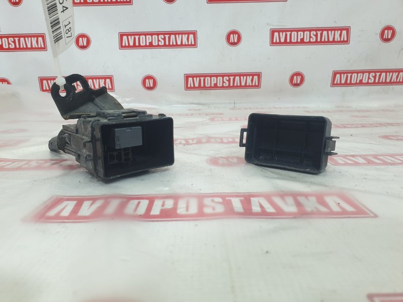 Блок предохранителей под капот, 500 рублей, Красноярск