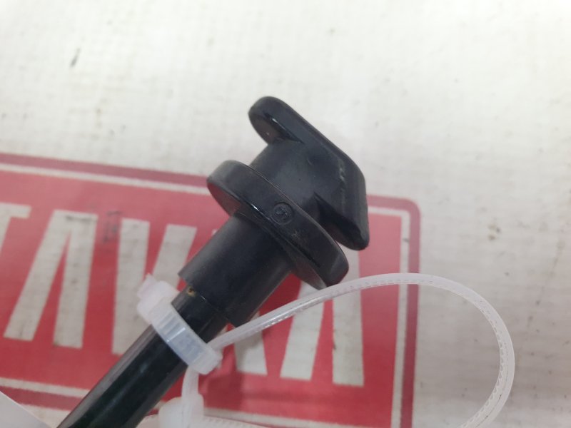 Держатель капота, 300 рублей, Красноярск