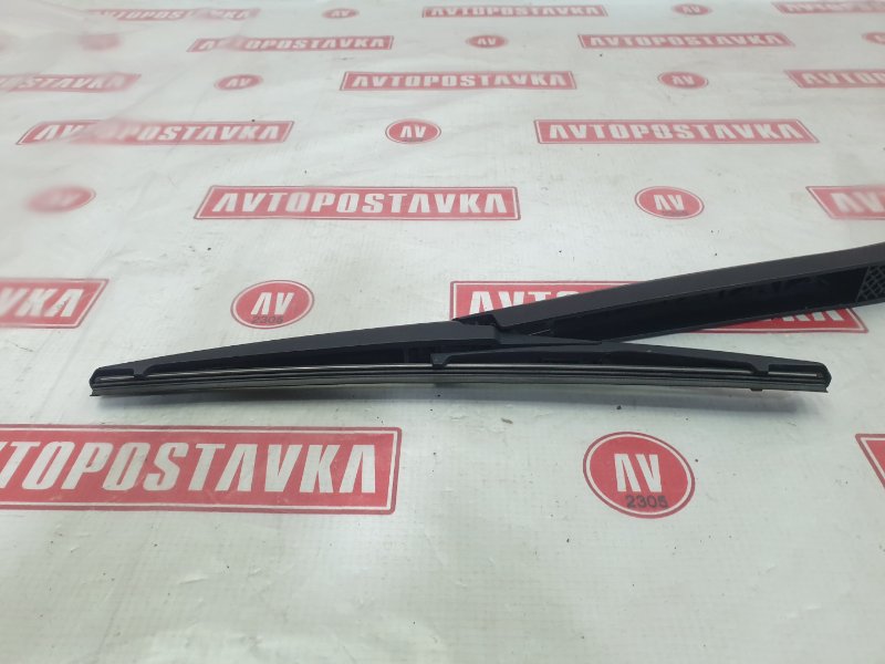 Дворник двери багажника, 1000 рублей, Красноярск