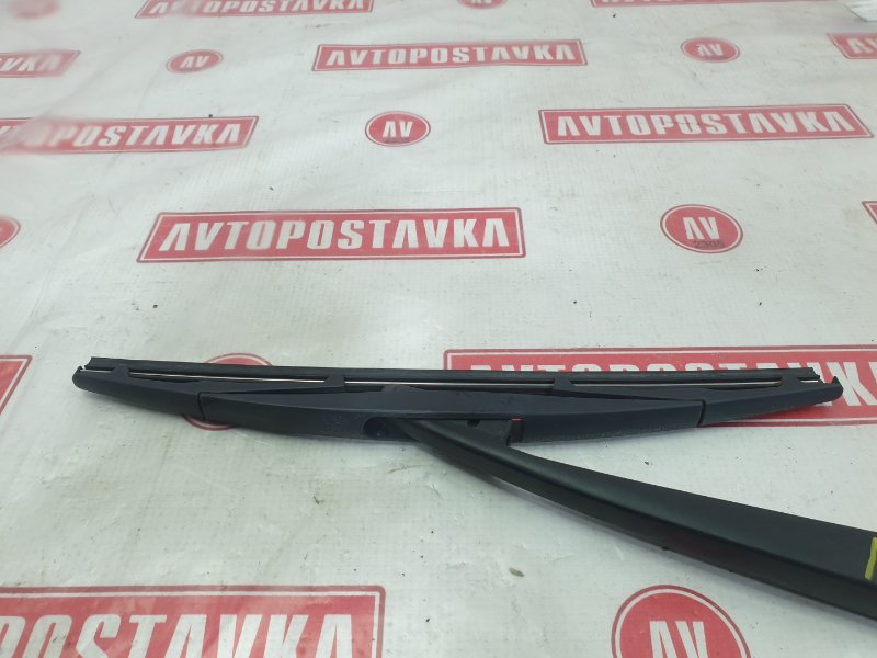 Дворник двери багажника, 1000 рублей, Красноярск