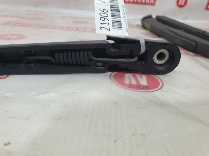 Дворник двери багажника, 1000 рублей, Красноярск