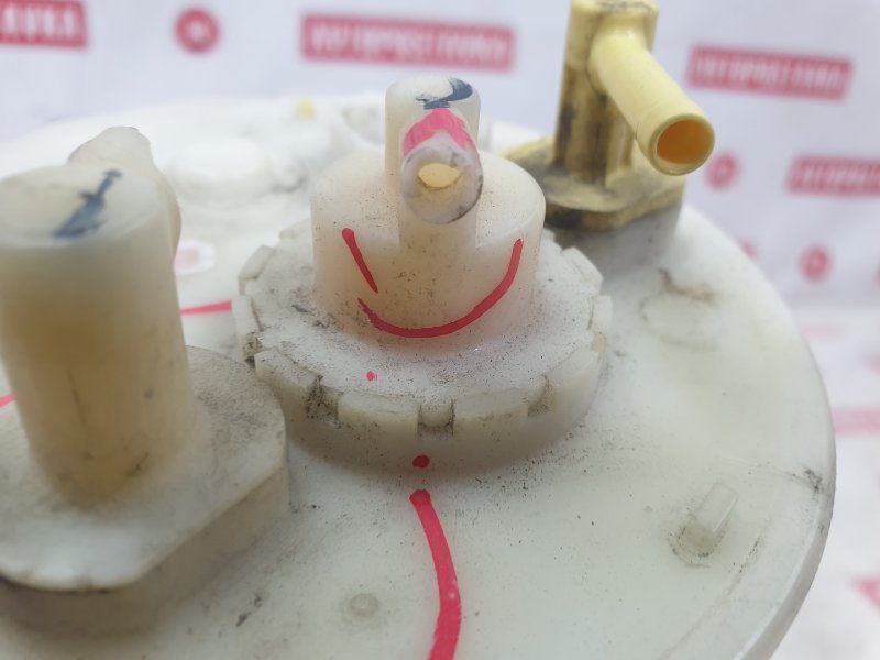 Насос топливный, 1000 рублей, Красноярск