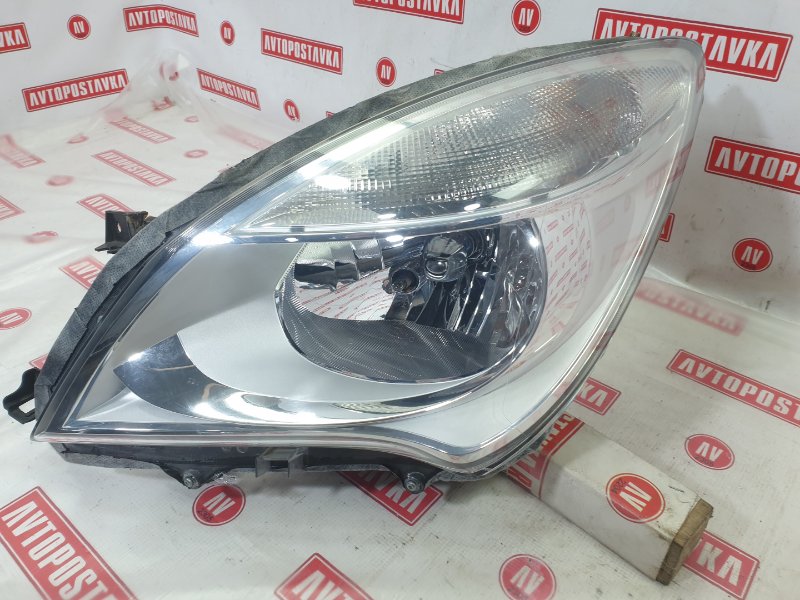 Фара галогеновая, 2000 рублей, Красноярск