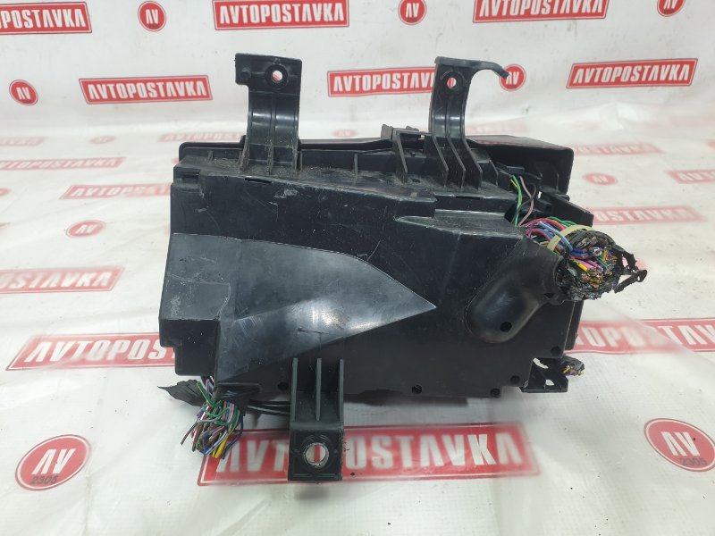 Блок предохранителей под капот, 1000 рублей, Красноярск