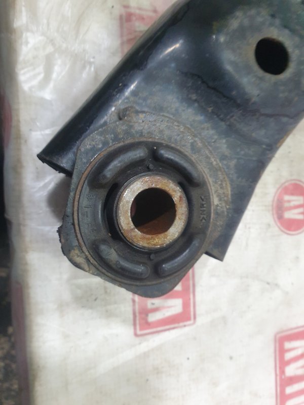 Подрамник поперечный, 3000 рублей, Красноярск