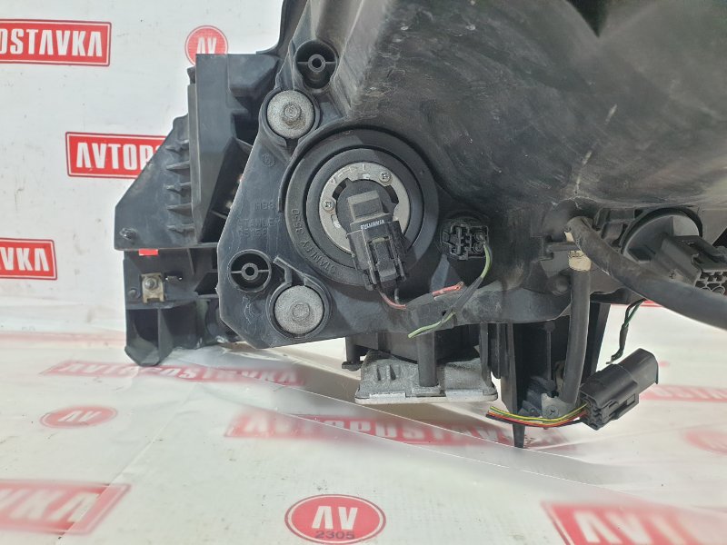 Фара ксеноновая, 3000 рублей, Красноярск