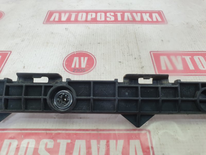 Клипса бампера, 500 рублей, Красноярск