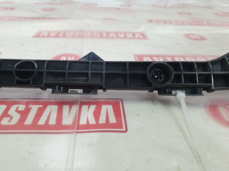 Клипса бампера, 500 рублей, Красноярск