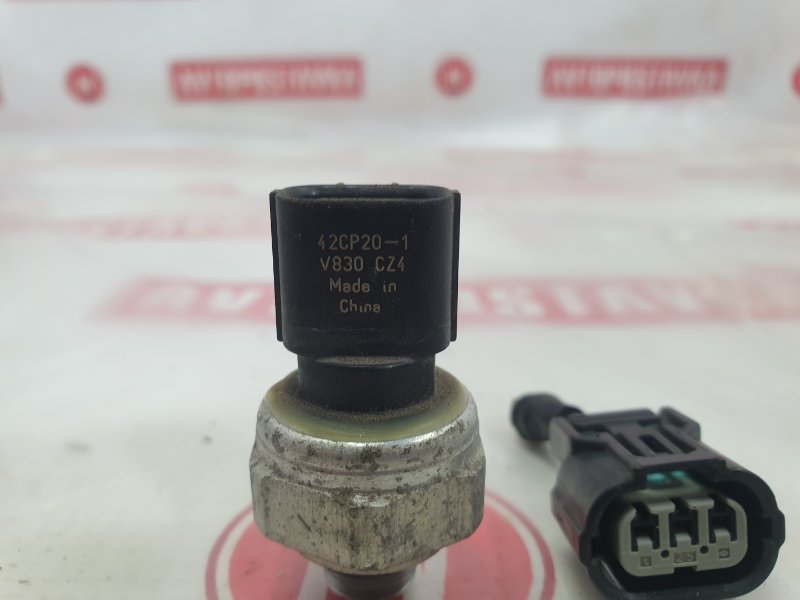 Датчик давления в системе кондиционирования, 1500 рублей, Красноярск