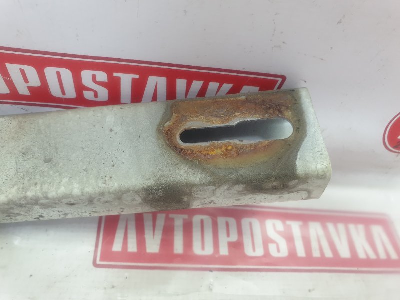 Усилитель бампера, 500 рублей, Красноярск