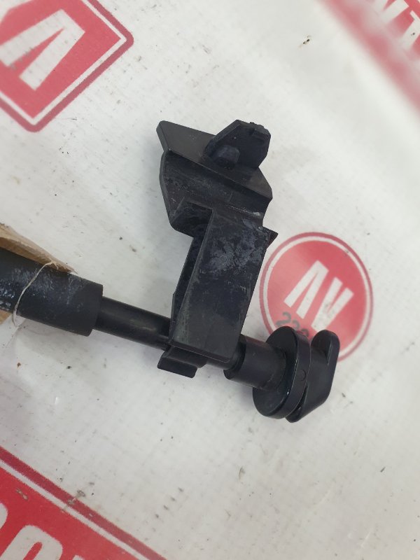 Держатель капота, 800 рублей, Красноярск