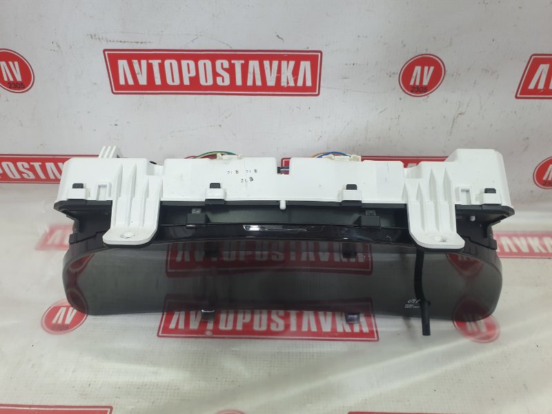 Панель приборов, 300 рублей, Красноярск