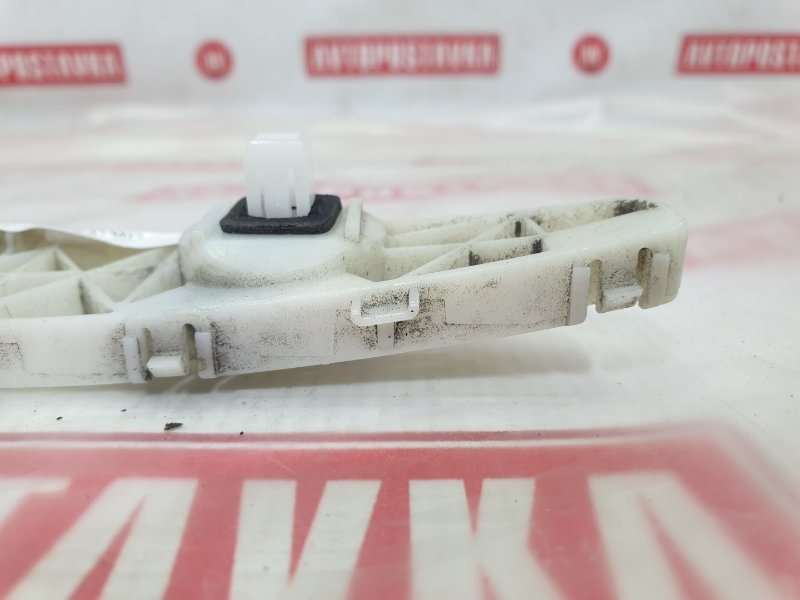 Клипса бампера, 100 рублей, Красноярск