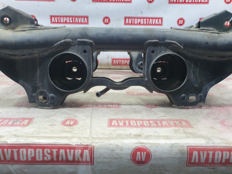 Подрамник поперечный, 2500 рублей, Красноярск