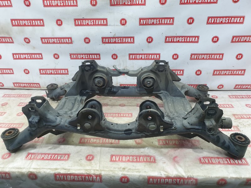 Подрамник поперечный, 2500 рублей, Красноярск