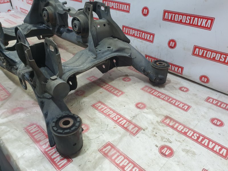 Подрамник поперечный, 2500 рублей, Красноярск