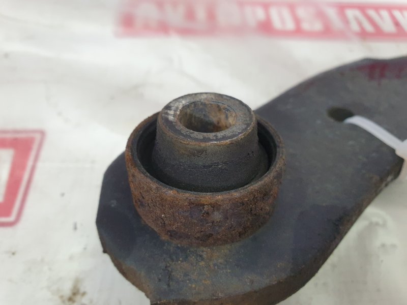 Рычаг подвески верхний, 500 рублей, Красноярск