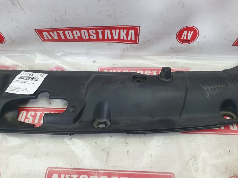 Накладка на решетку радиатора, 200 рублей, Красноярск